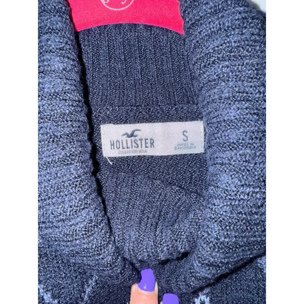 HOLLISTER TURTLENECK ARGYLE SWEATER - Picture 2 of 4